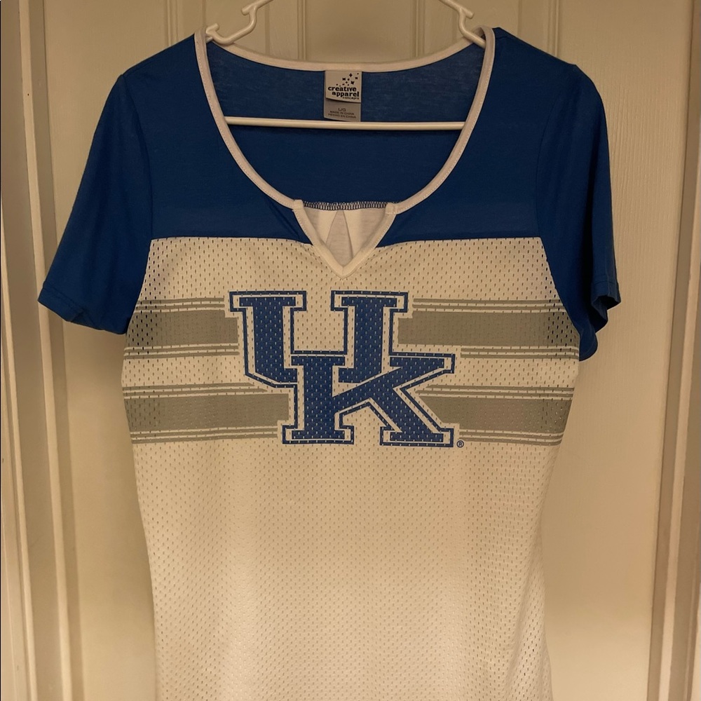 Women’s Creative Apparel University of Kentucky(UK) Jersey Shirt.
